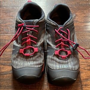 Girls Waterproof Keen Shoes